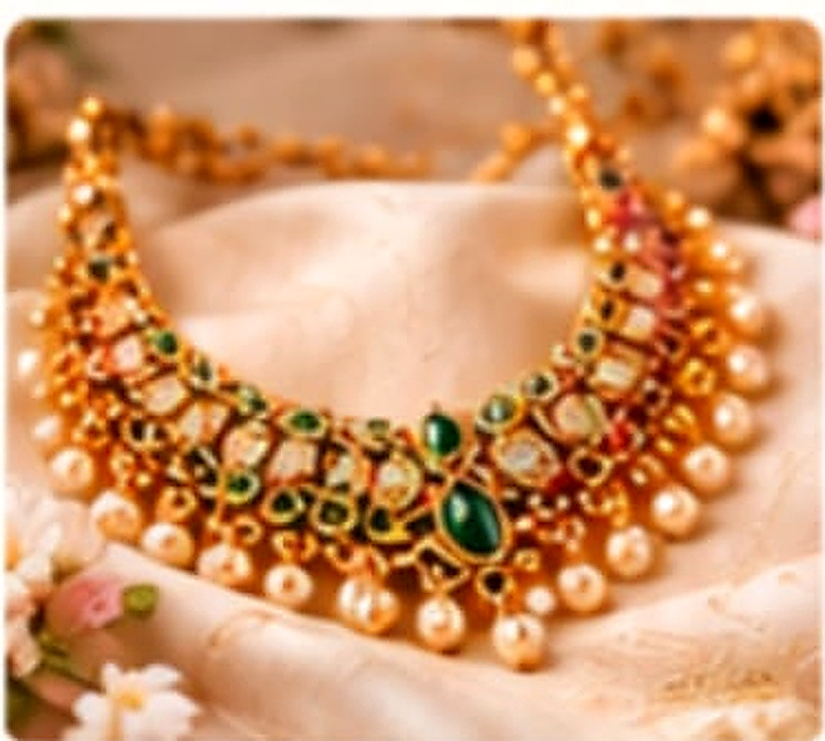 elegant necklace